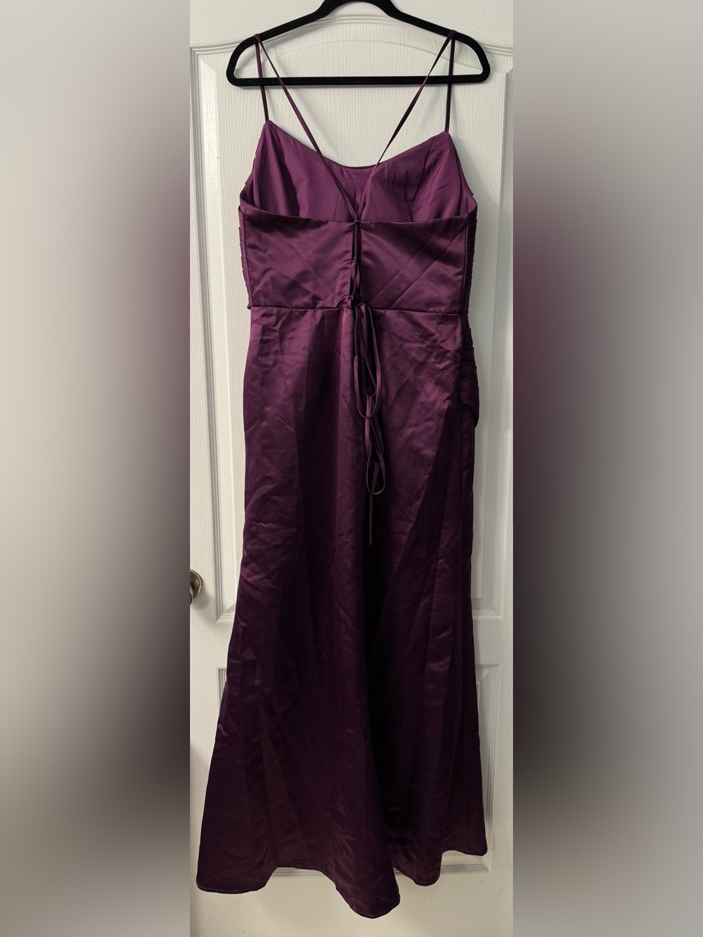 JJ's House Helisa Grape Sheath/Column Cowl Spaghetti Straps Slit Satin Dress - Picture 5 of 9